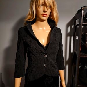 Fitted 3/4 sleeve jacket